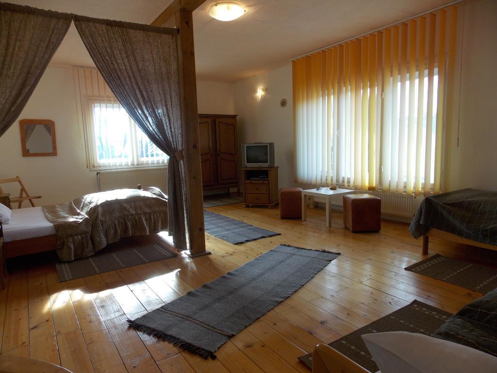 Casa Fortyogo Tirgu Secuiesc Room photo