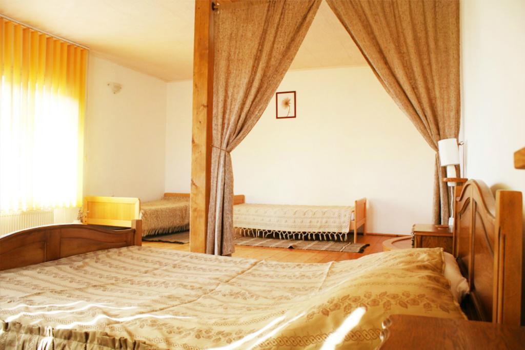Casa Fortyogo Tirgu Secuiesc Room photo